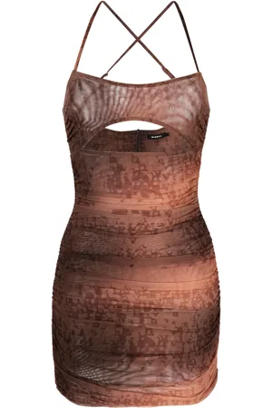 MISBHV Vestido corto fruncido con letra estampada