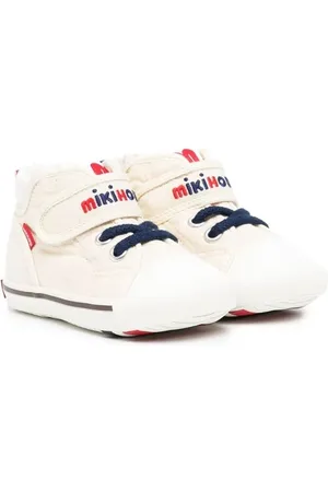 Miki House Tenis altos con logo bordado