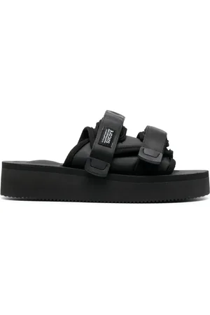 SUICOKE Flip flops con parche del logo
