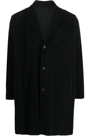 Issey Miyake Abrigo plisado con botones