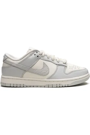 Nike Tenis Dunk Low Needlework