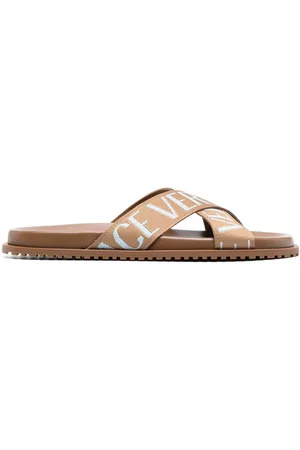 VERSACE Hombre Sandalias - Allover crisscross strap sandals