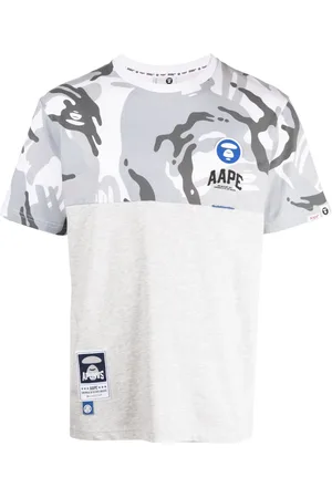 A Bathing Ape Playera con estampado militar