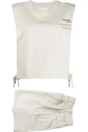 Izzue Conjunto de shorts y top con eslogan