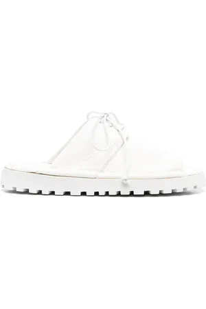 MARSÈLL Sandalias con tiras cruzadas