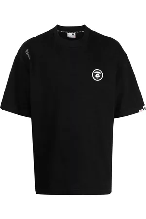 A Bathing Ape Playera con logo y apliques