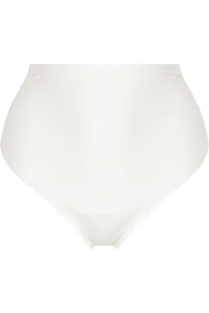 Spanx Tanga con tiro alto y acabado satinado