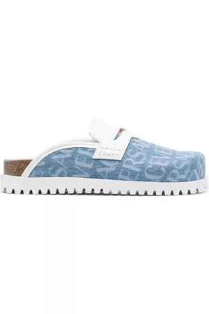 VERSACE Hombre Sandalias - Mules de mezclilla Allover Medusa