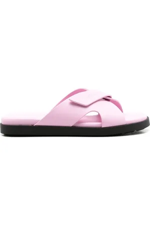 Salvatore Ferragamo Sandalias con tiras cruzadas y logo en relieve
