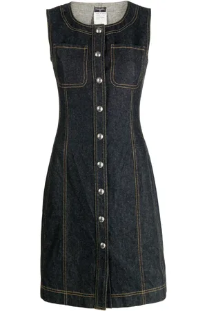 CHANEL Vestido de mezclilla sin mangas con logo en los botones1997