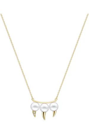 Tasaki Collar Collection Line Danger Fang en oro amarillo de 18kt con perla