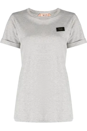 Nº21 Playera con parche del logo