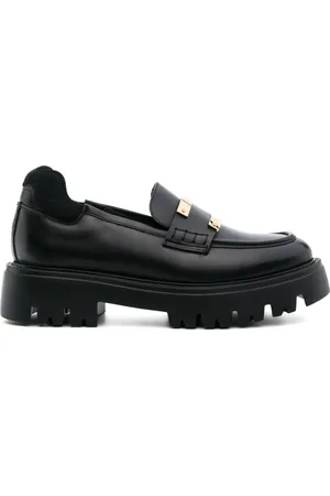 Nº21 Mocasines con placa del logo