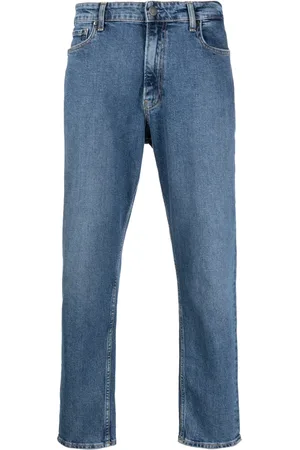 Calvin Klein Jeans con tiro medio y parche del logo