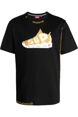 MOSTLY HEARD RARELY SEEN Playera con costuras decorativas