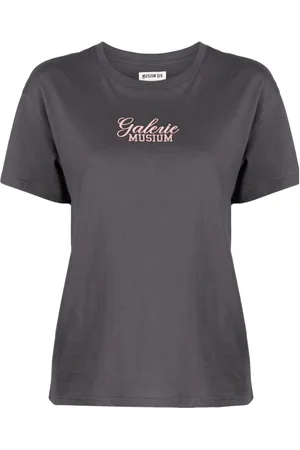 Musium Div. Playera con estampado gráfico