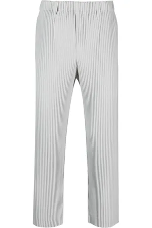 Issey Miyake Pantalones cortos con tiro medio y pinzas