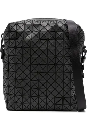 Issey Miyake Bolsa de hombro Voyager