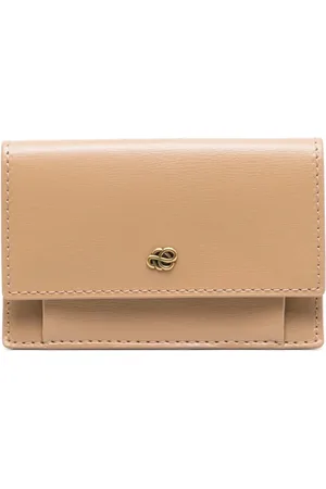 By Malene Birger Cartera Aya con placa del logo