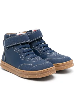 Camper Tenis con agujetas y parche del logo