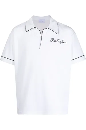 BLUE SKY INN Playera tipo polo con logo bordado
