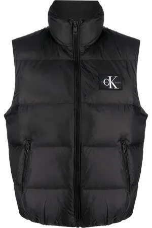 Calvin Klein Chaleco capitonado con parche del logo
