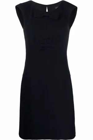 CHANEL Vestido sin mangas con detalle de moño 2008