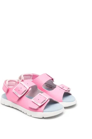 Camper Sandalias Oruga con hebilla