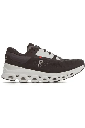 On Running Tenis Cloudstratus 3