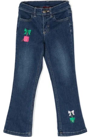 Aigner Jeans acampanados con diseño bordado