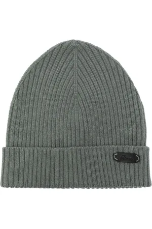 BRIONI Gorro tejido de canalé con parche del logo
