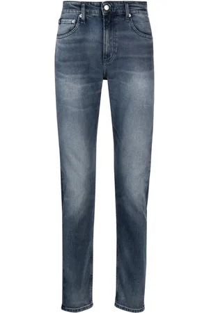 Calvin Klein Jeans rectos con parche del logo