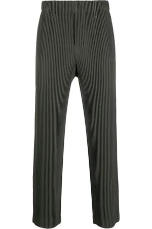 Issey Miyake Pantalones chinos con pinzas
