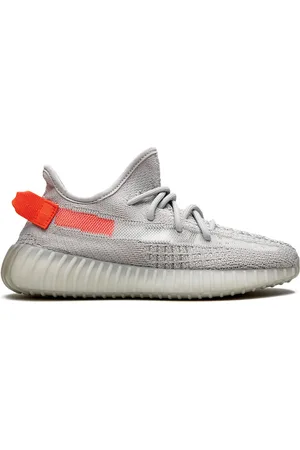 adidas Tenis Yeezy Boost 350 V2 "Tail Light"