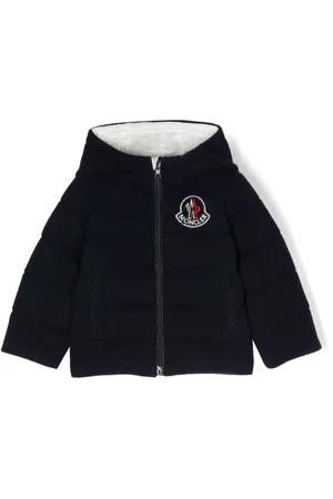 Moncler Chamarra capitonada con parche del logo