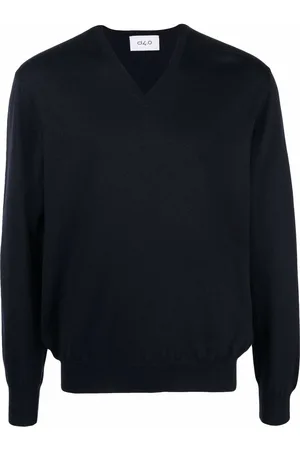 D4.0 Suéter con cuello en V