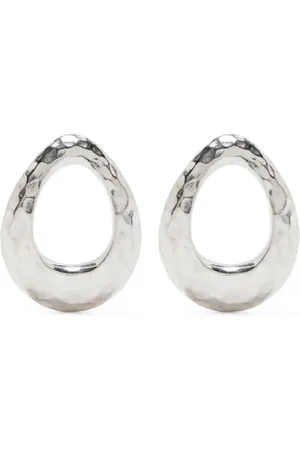 Dower and Hall Aretes con acabado forjado