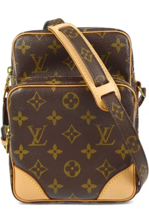 Bolso de hombro utilitario con monograma Louis Vuitton- Body Logic