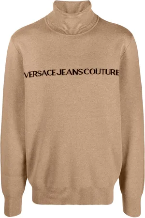 VERSACE Suéter con logo en intarsia y cuello vuelto