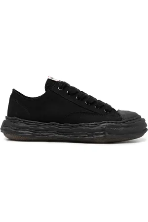 Maison Mihara Yasuhiro Tenis bajos Peterson23