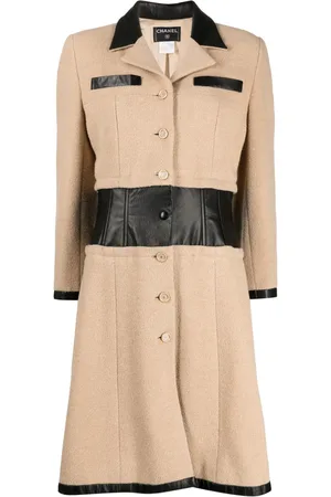 CHANEL Abrigo con ribete de cuero 2001