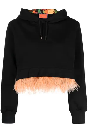 La DoubleJ Hoodie corta con ribete de plumas