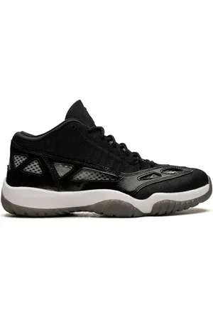 Jordan Tenis Air 11 Low IE Black/White