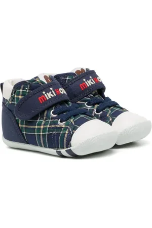 Miki House Zapatillas con tira autoadherente