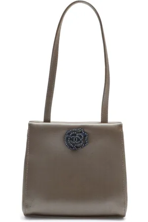 CHANEL Bolsa de hombro Camellia 2000