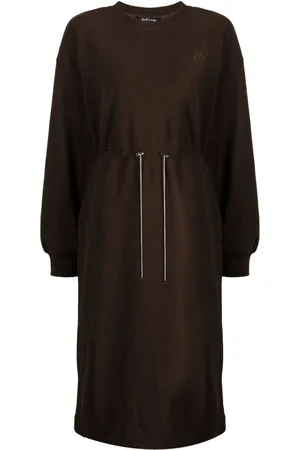 tout a coup Vestido midi con logo bordado