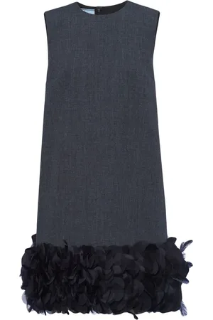 Prada Vestido corto con ribete de pétalos