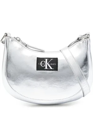 Calvin Klein Bolsa de hombro con acabado metalizado