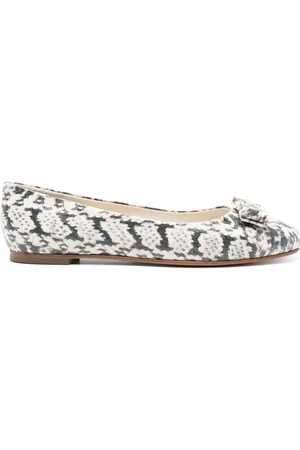 Salvatore Ferragamo Flats Vara