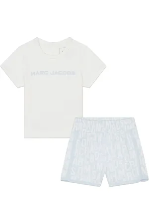 Marc Jacobs Conjunto de short y playera con logo estampado